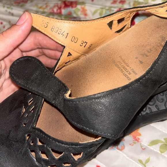 Think! Leather Mary Jane Slip On’s - Picture 3 of 10